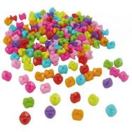 Bocal 650 (environ) perles à emboîter plastique multicolores.