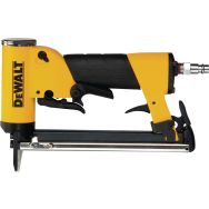 Agrafeuse pneumatique de finition - DEWALT