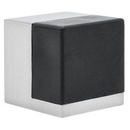 Butée cubique 40x40x40mm zamak brossé et caoutchouc noir