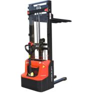 Gerbeur électrique Force 1300 kg - Elévation de 2.9 à 4.3m - Stockman