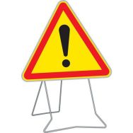 Panneau AK14 Autres dangers - 700mm classe 1 sur pied