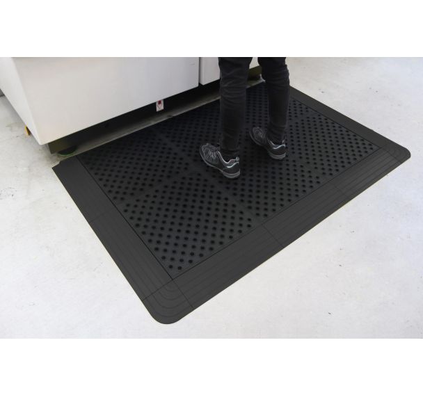 Bordure femelle jaune ou noire pour dalle Fatigue Lock Edge - Coba