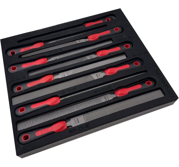 Module mousse 2/3 de 10 limes et rapes emmanchees