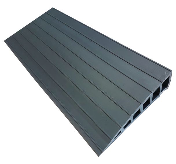 Rampe d'accès extérieure PMR franchissement 4 cm - Wattelez