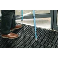 Caillebotis norme handicapé ID Mat