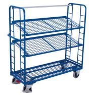 Chariot avec 3 étagères grillagées