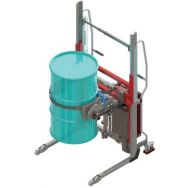 Gerbeur semi-électrique avec accessoire rotofûts Lev600