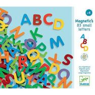 Lettres en bois magnétiques