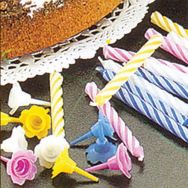 Lot de 16 Bougies d'anniversaire par 24 avec 12 supports assortis