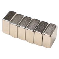 Lot de 6 aimants carrés extra forts
