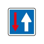 Panneau C18 Priorité circulation sens inverse 700mm classe 1