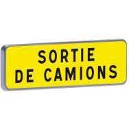 Panonceau KM9 Sortie de camions - C2 - 900x250cm