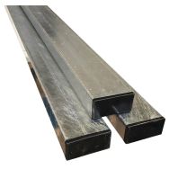Poteau rectangulaire pour panneau signalisation acier galva 80x40 mm