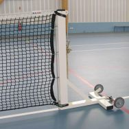 Poteaux carré 80 acier galva et plastifié mobile sur embase