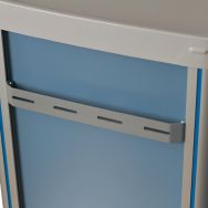 Rail support accessoire pour armoire de change sécurisée