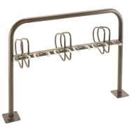 Range 6 trottinettes et 3 vélos