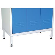 Socle à pieds à vérins réglable pour vestiaires L1200mm