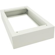 Socle pour case vestiaire largeur 250 mm blanc RAL 1015