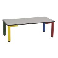 Table NIDO, hauteur 46 cm, plateau 130 x 65 cm, 4 pieds coloris panachés