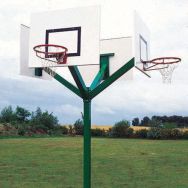 Tour de basket 4 têtes galvanisé à chaud à hauteur de 3,05m à sceller