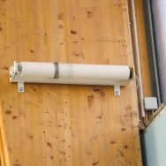 Treuil électrique débrayable et 1 inverseur à clé + 1 manivelle