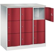 Vestiaire 9 et 15 cases porte antivandalisme - 3 colonnes largeur 380 mm - Sur socle - CP