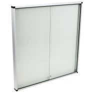 Vitrine d'intérieur 2 portes - Fond aluminium - Manutan Expert