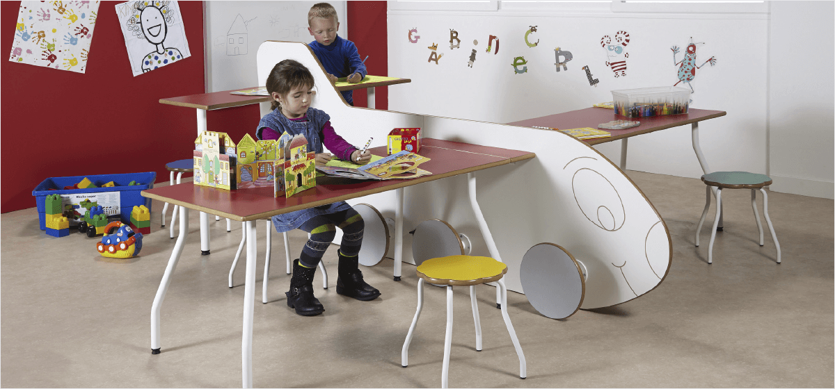 table scolaire avion table scolaire avion