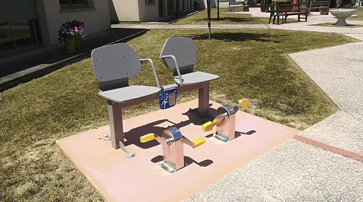 Banc pédale pour un parcours santé Banc pédale pour un parcours santé